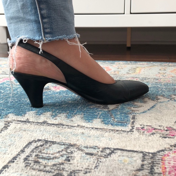 Vintage Salvatore Ferragamo sling back heels sz 7 - Picture 6 of 6